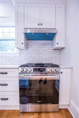 82 High Street Bristol RI 02809