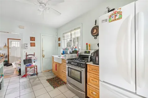 117 Smith Street Cranston RI 02905