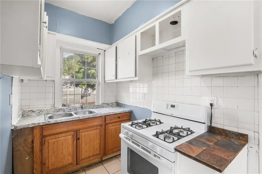 50 Burnside Street Providence RI 02905