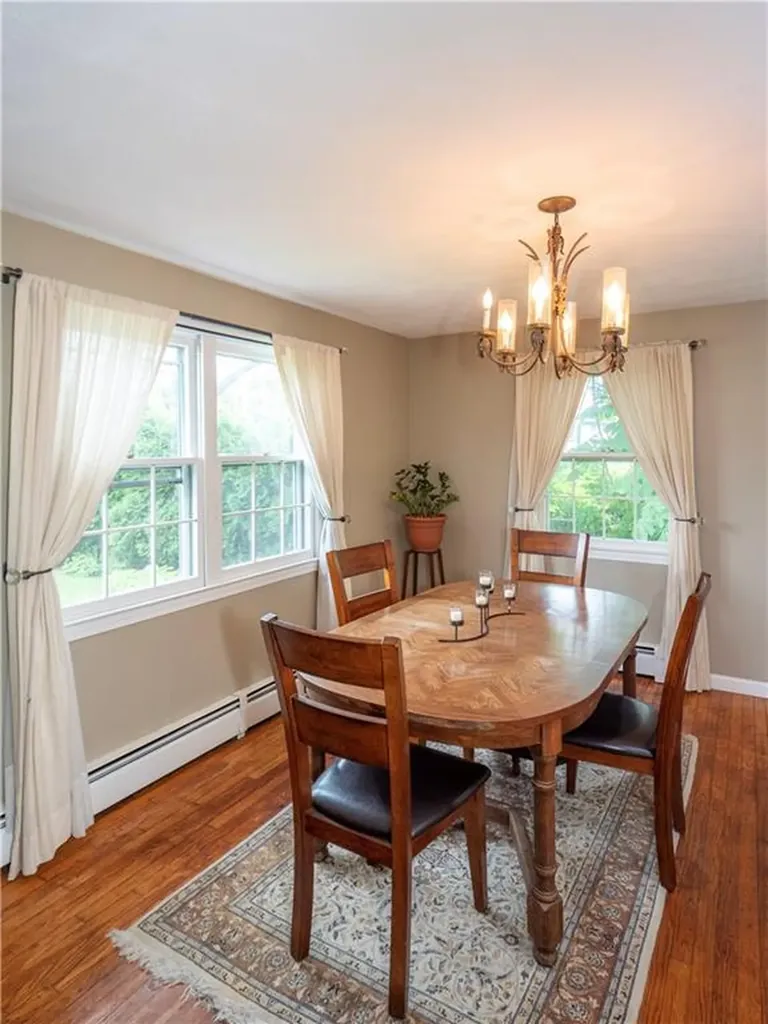 80 Bliss Mine Road Newport RI 02840