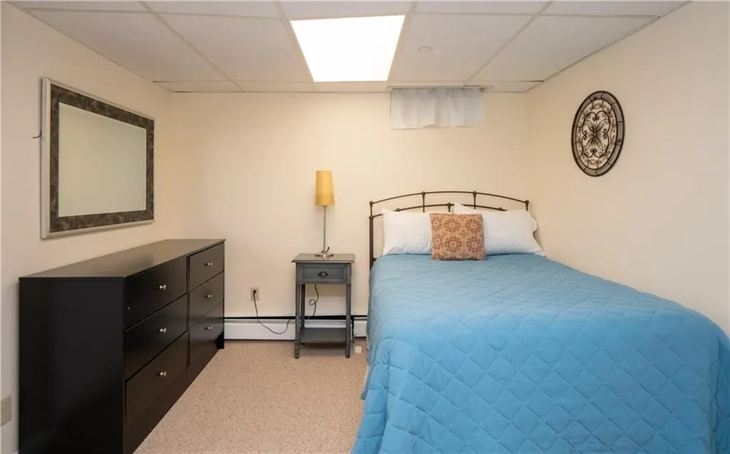 80 Bliss Mine Road Newport RI 02840