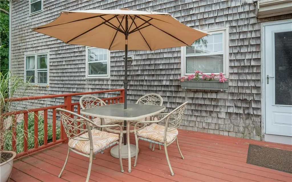 80 Bliss Mine Road Newport RI 02840