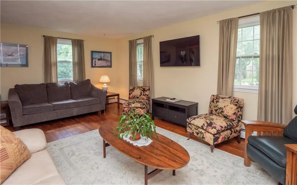 80 Bliss Mine Road Newport RI 02840