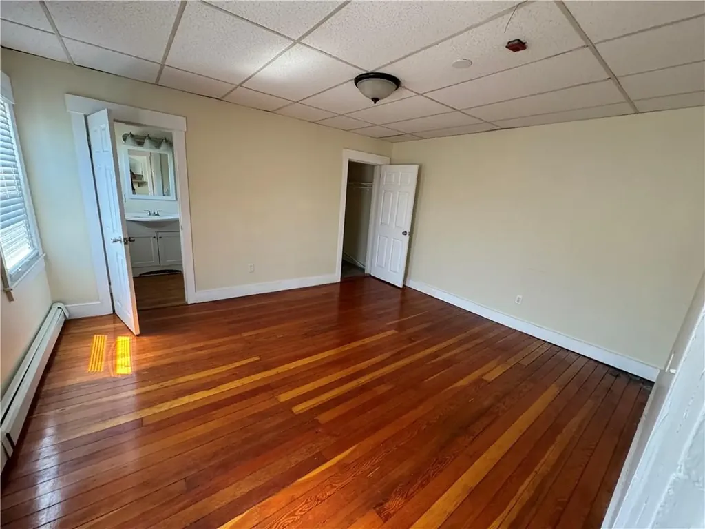 38 40 Freebody Street Newport RI 02840