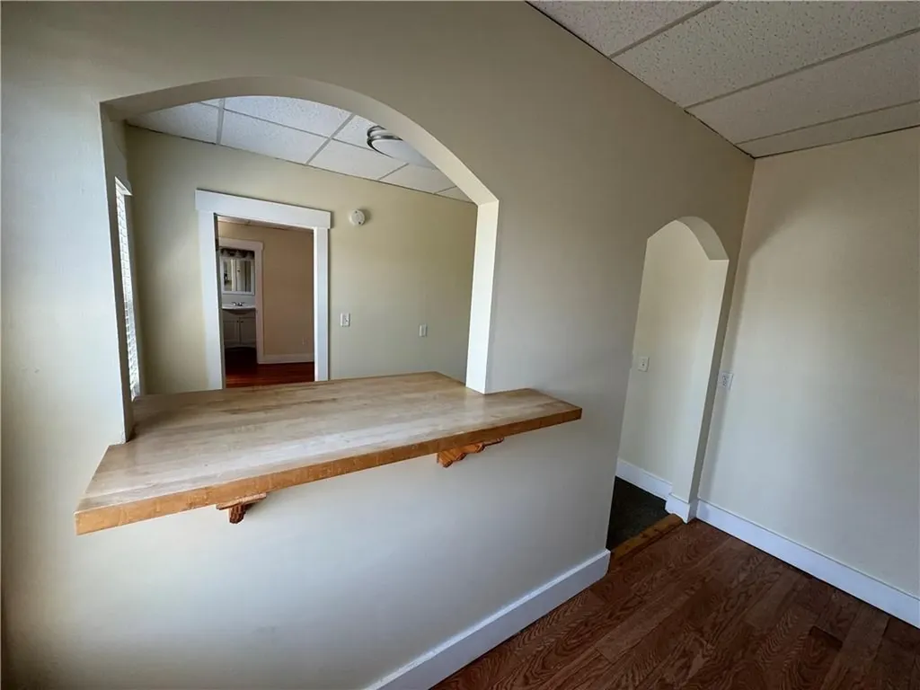 38 40 Freebody Street Newport RI 02840