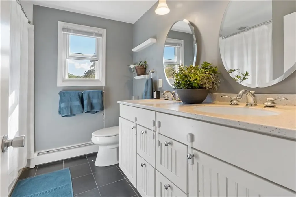 17 Opechee Drive Bristol RI 02809