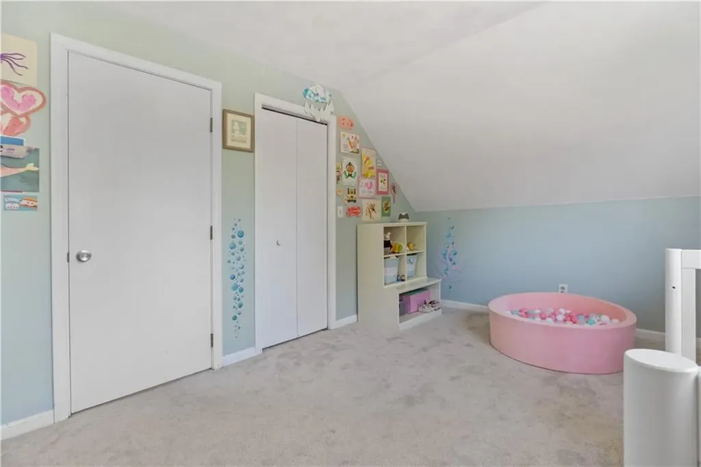 17 Opechee Drive Bristol RI 02809