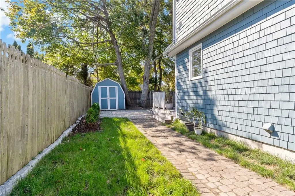 17 Opechee Drive Bristol RI 02809