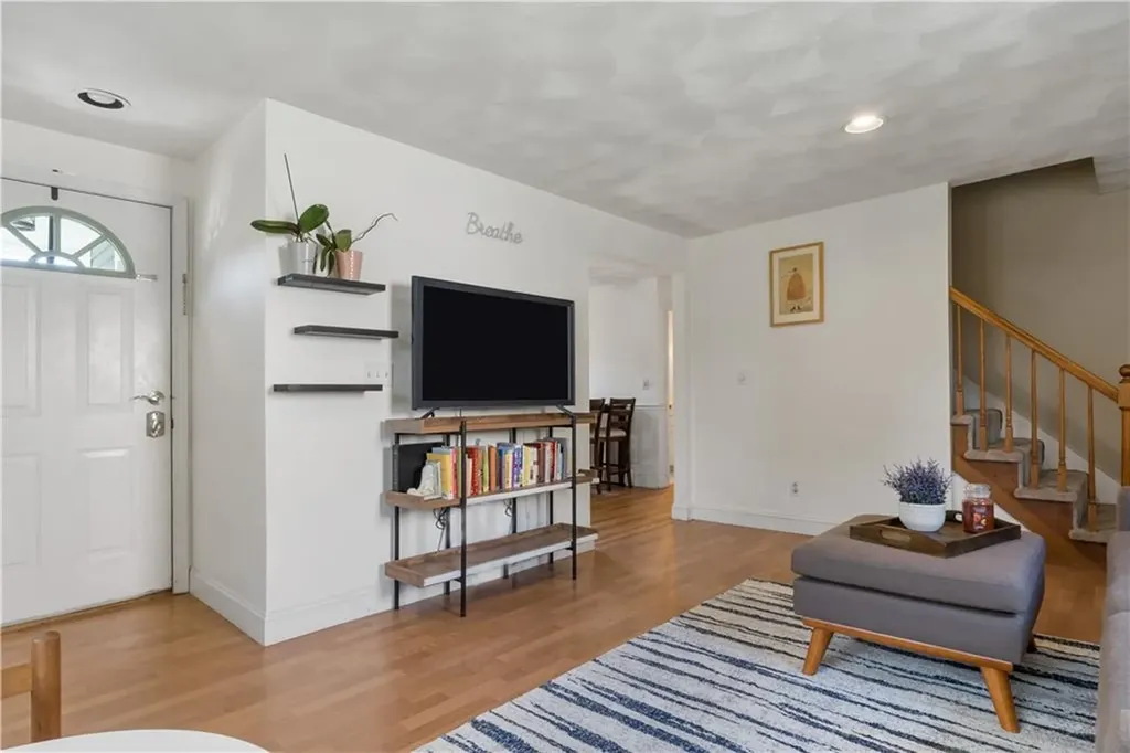 17 Opechee Drive Bristol RI 02809