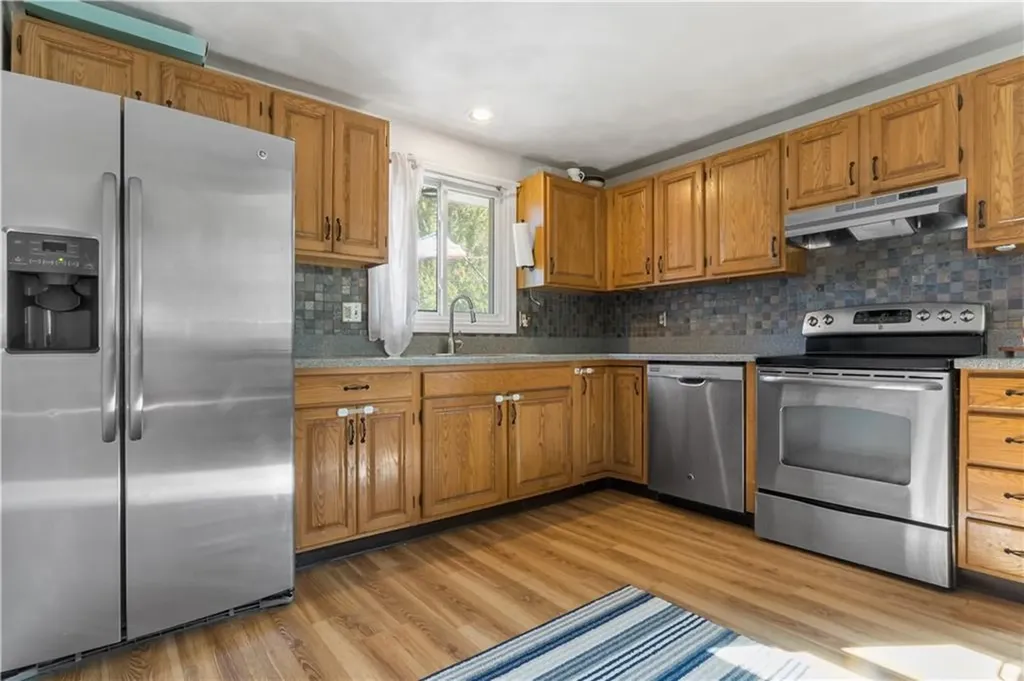 17 Opechee Drive Bristol RI 02809