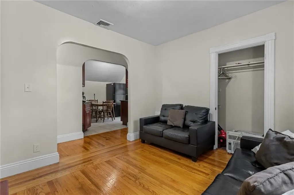 243 Killingly Street Providence RI 02909