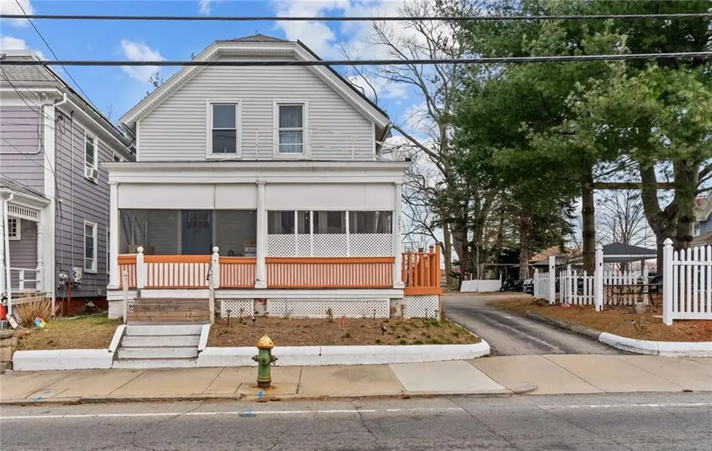 243 Killingly Street Providence RI 02909