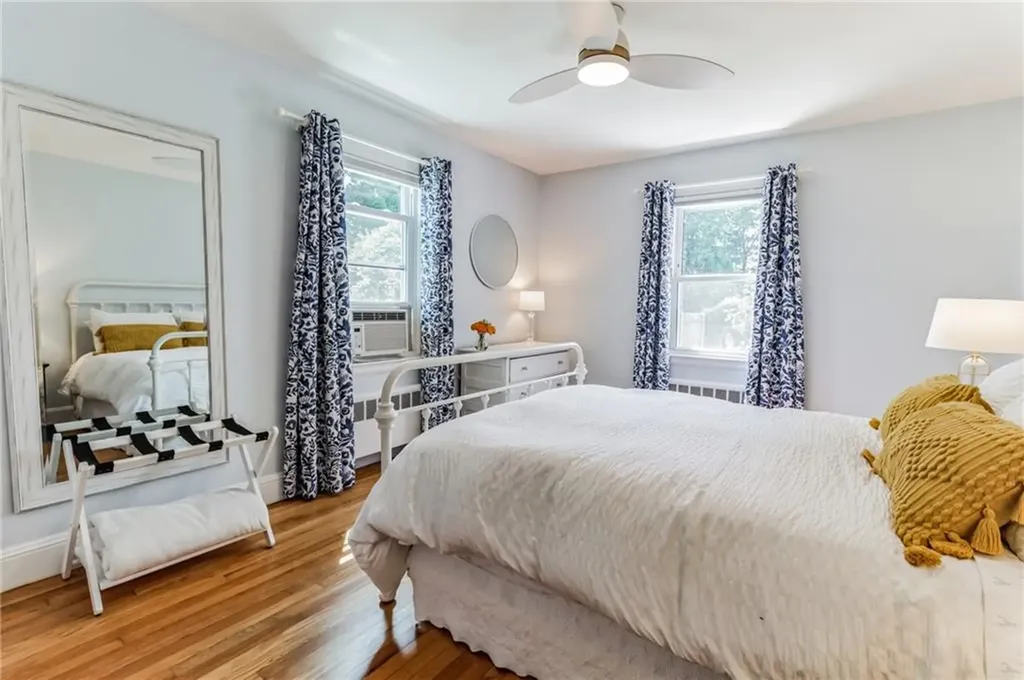 110 Orchard Avenue Middletown RI 02842