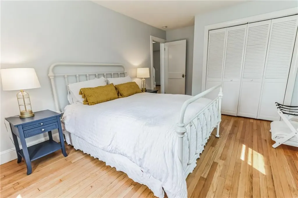 110 Orchard Avenue Middletown RI 02842