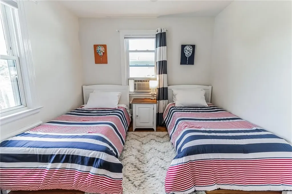 110 Orchard Avenue Middletown RI 02842