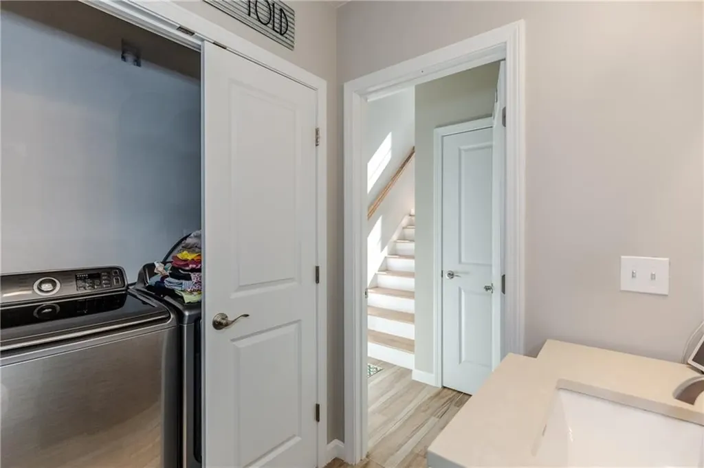 1185 Central Avenue Johnston RI 02919