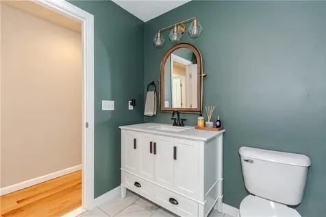 1185 Central Avenue Johnston RI 02919