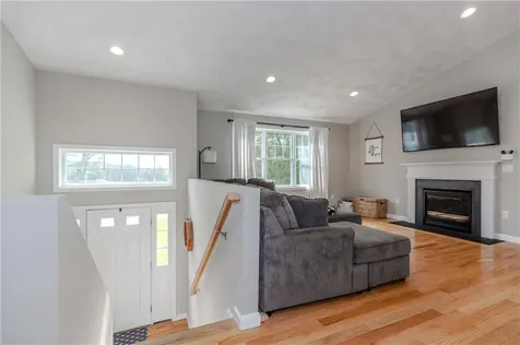 1185 Central Avenue Johnston RI 02919