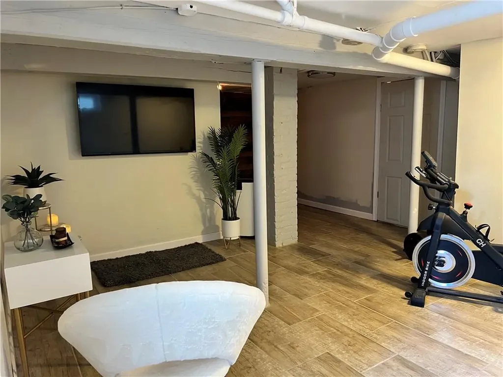 297 Swan Street Providence RI 02905