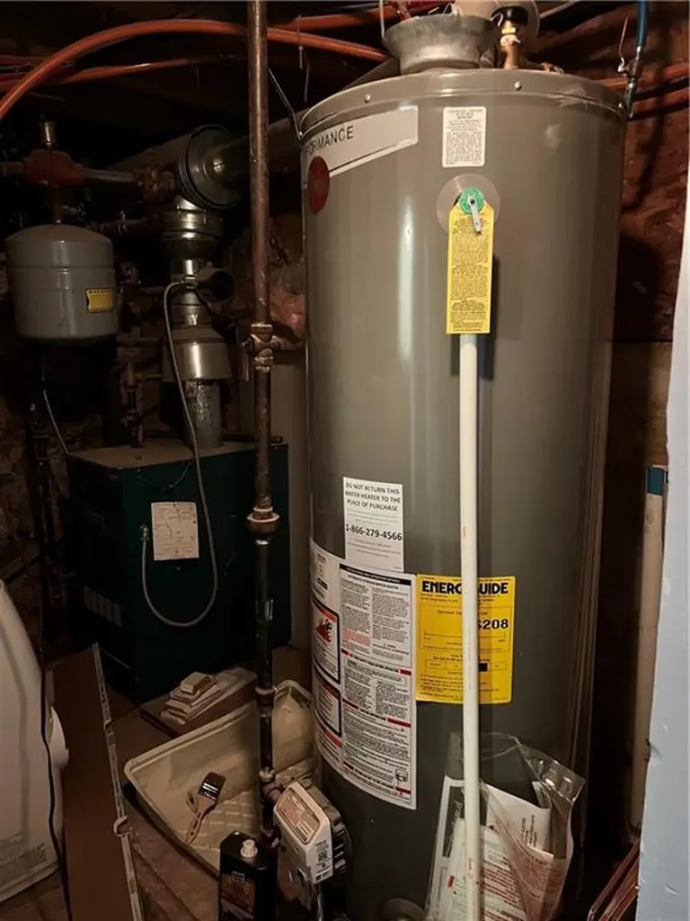 297 Swan Street Providence RI 02905