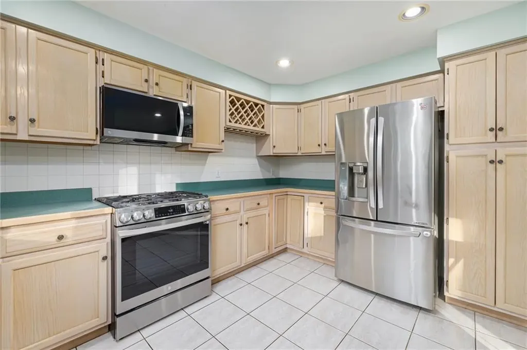 42 Rollingwood Drive Johnston RI 02919