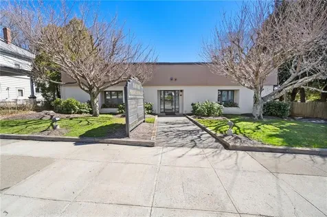 970 Hope Street Bristol RI 02809