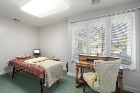 970 Hope Street Bristol RI 02809