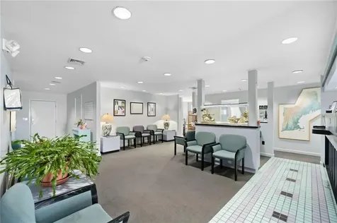 970 Hope Street Bristol RI 02809