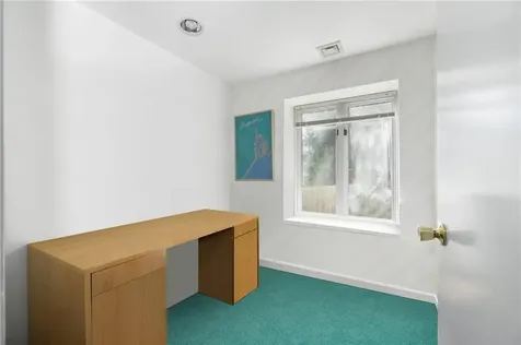 970 Hope Street Bristol RI 02809