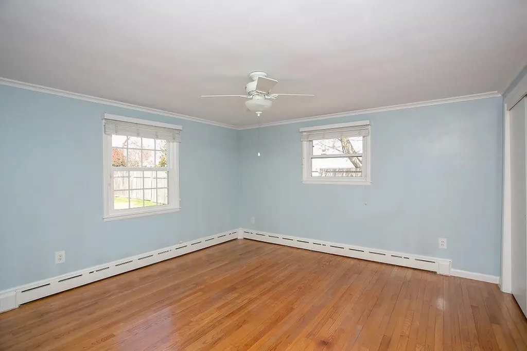 41 Clayton Street Middletown RI 02842