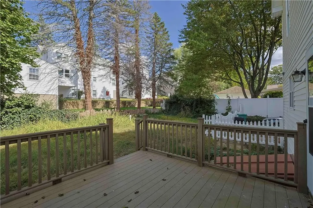 746 Elm Street Woonsocket RI 02895