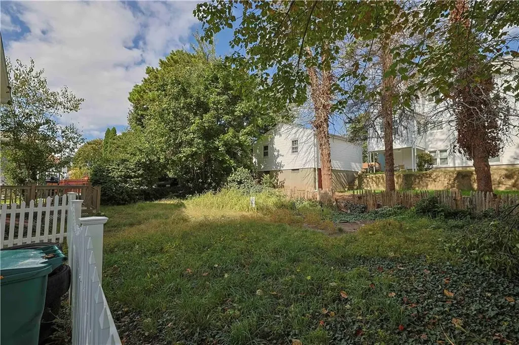 746 Elm Street Woonsocket RI 02895