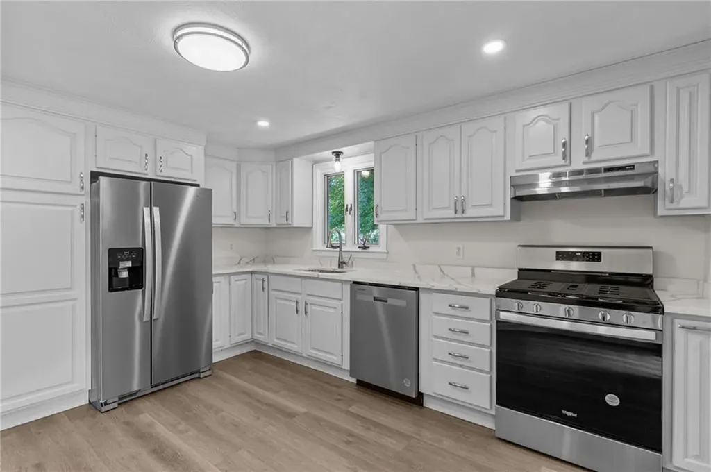 60 Killey Avenue Warwick RI 02889