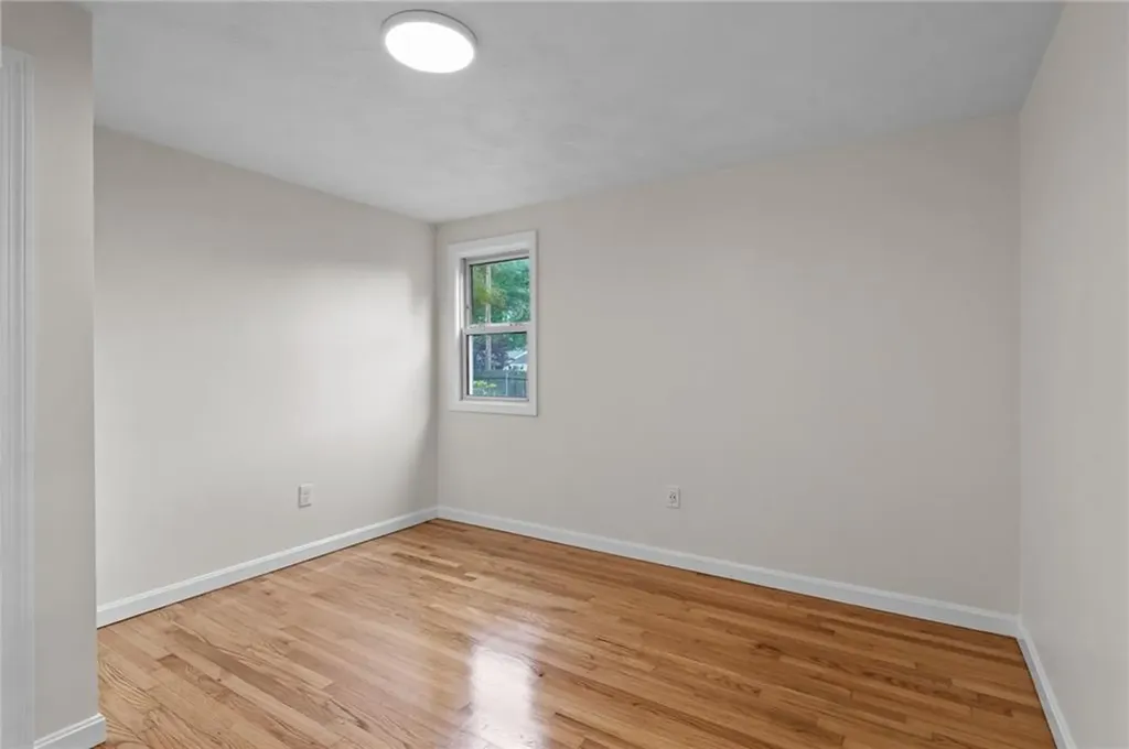 60 Killey Avenue Warwick RI 02889