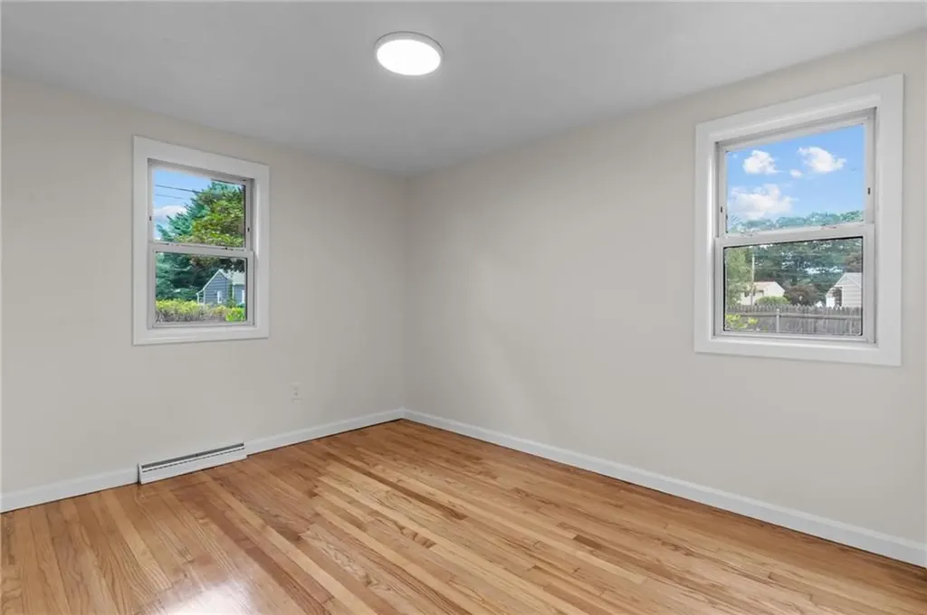 60 Killey Avenue Warwick RI 02889