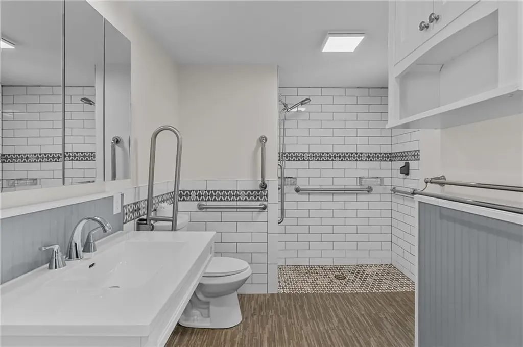 60 Killey Avenue Warwick RI 02889