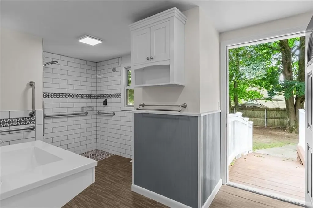 60 Killey Avenue Warwick RI 02889