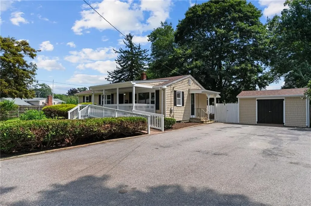 60 Killey Avenue Warwick RI 02889