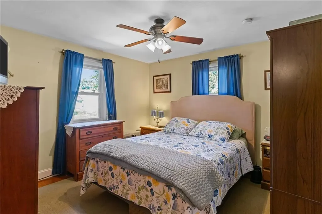 29 Eden Crest Drive Cranston RI 02920