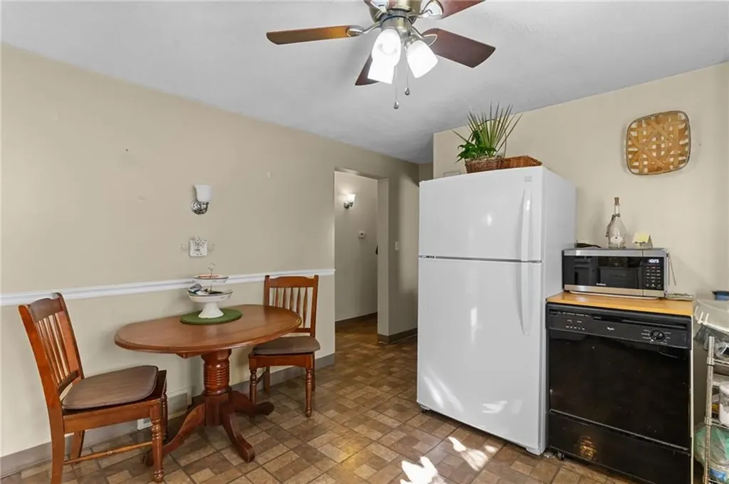 29 Eden Crest Drive Cranston RI 02920