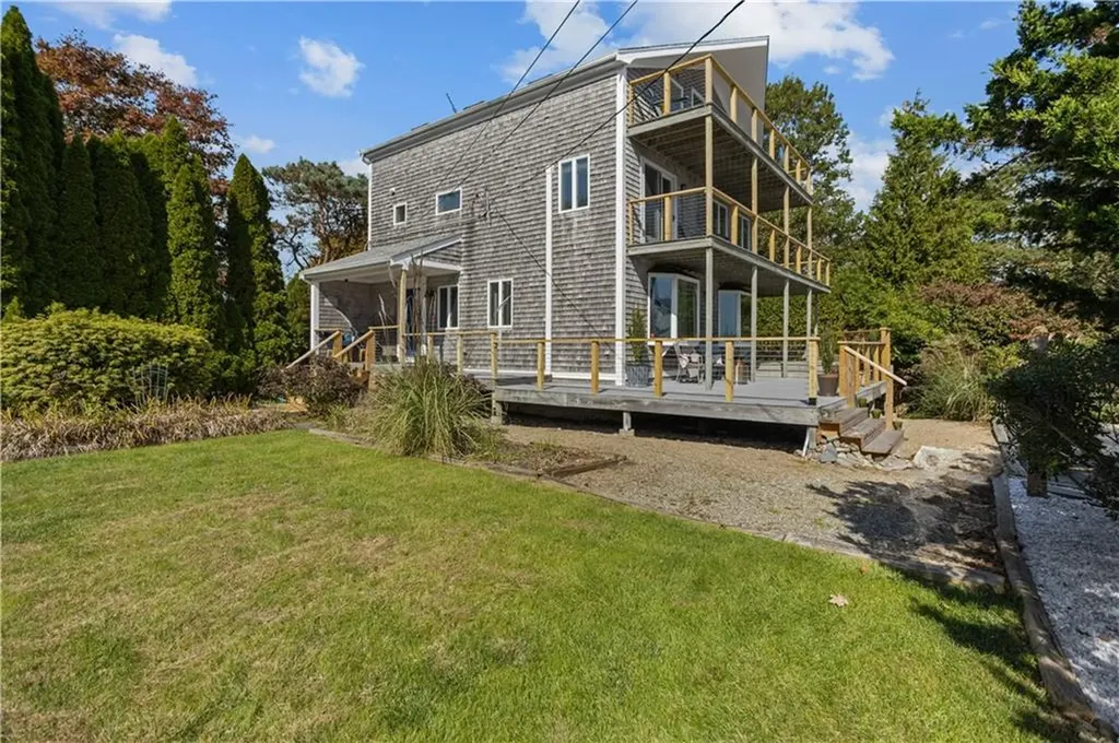 136 Norseman Drive Portsmouth RI 02871