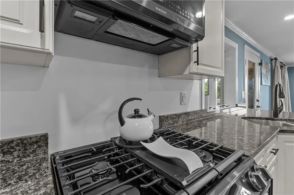 136 Norseman Drive Portsmouth RI 02871
