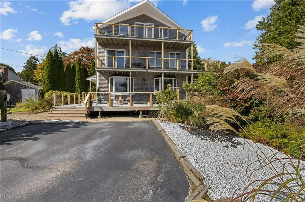 136 Norseman Drive Portsmouth RI 02871