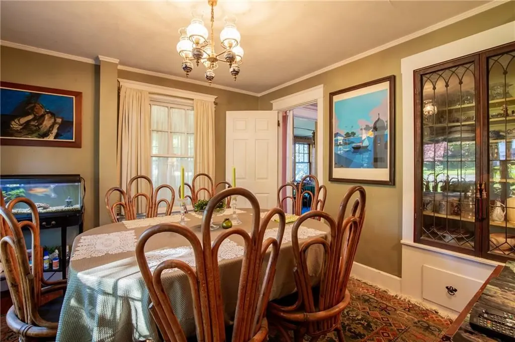 70 Bayview Avenue Portsmouth RI 02871
