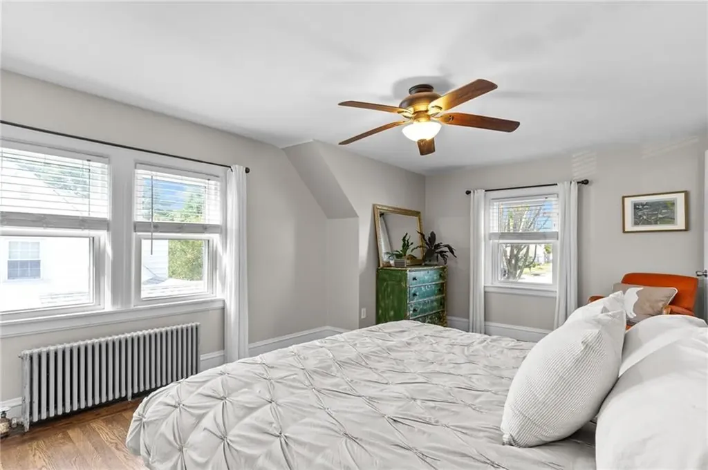 173 Lyndon Road Cranston RI 02905