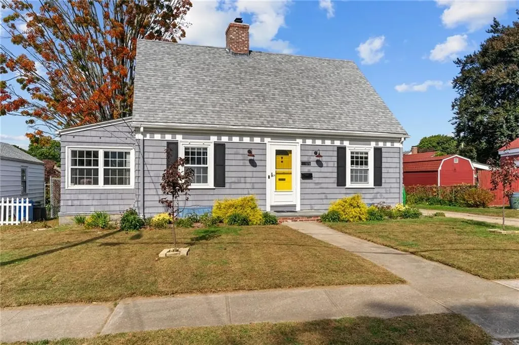 173 Lyndon Road Cranston RI 02905