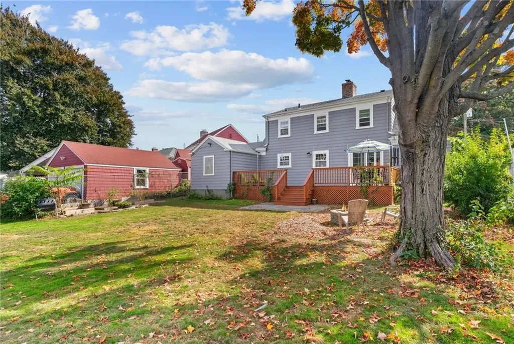 173 Lyndon Road Cranston RI 02905