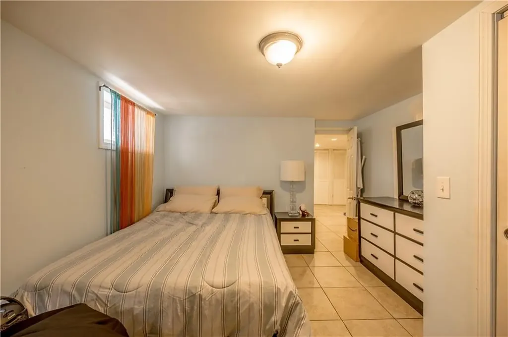 161 Courtney Avenue Pawtucket RI 02861