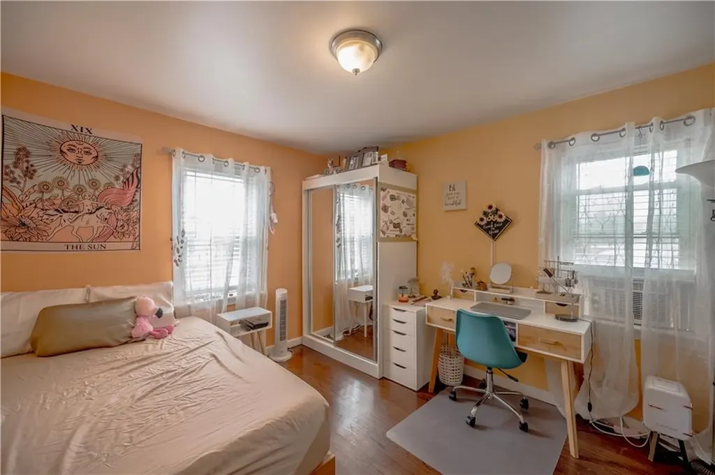 161 Courtney Avenue Pawtucket RI 02861