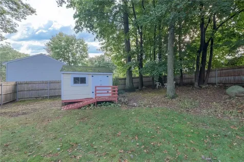 8 Jennifer Lane Coventry RI 02816